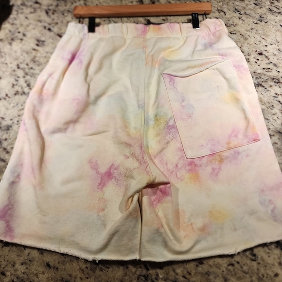 EYWASOULS MALIBU Abigail frayed tie-dyed organic cotton-jersey shorts Small - Picture 4 of 16